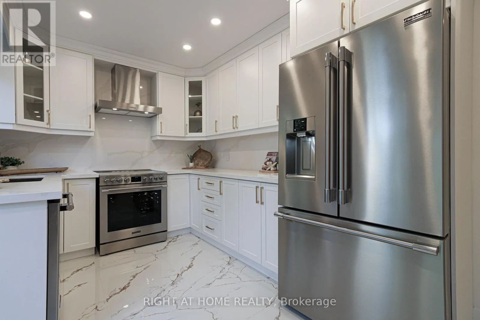 179 ARCHDEKIN DRIVE
