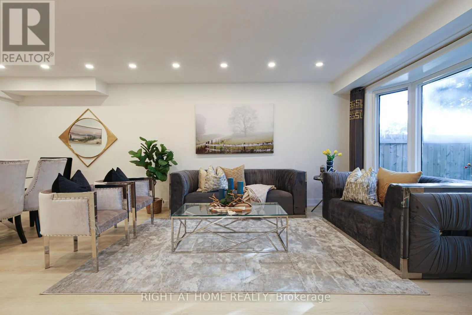 179 ARCHDEKIN DRIVE