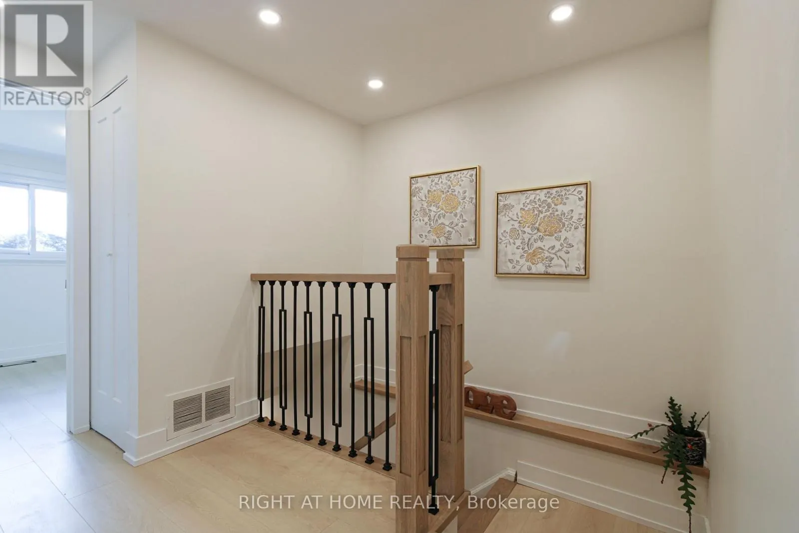 179 ARCHDEKIN DRIVE