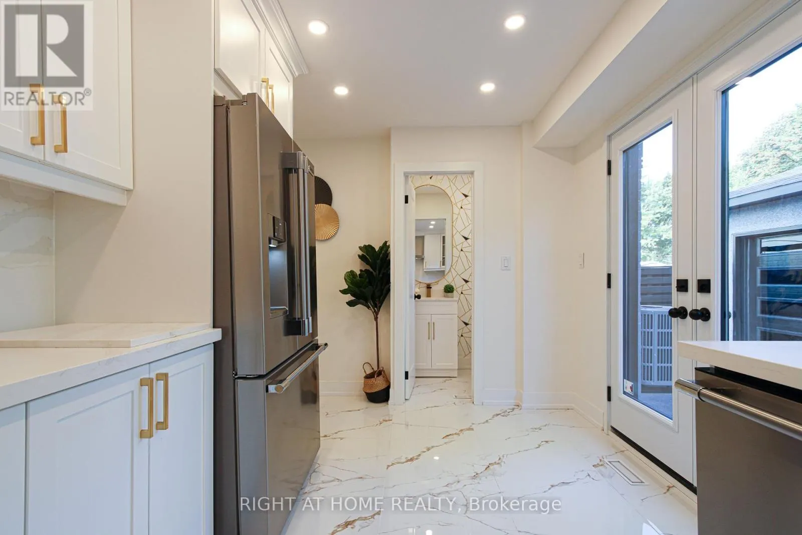 179 ARCHDEKIN DRIVE