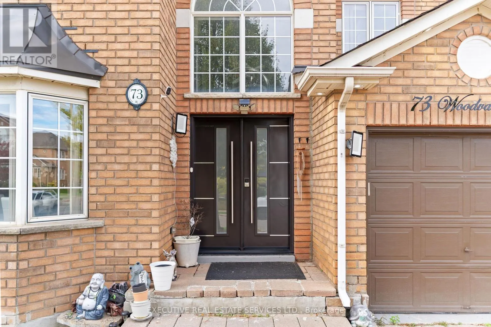 73 WOODVALLEY DRIVE
