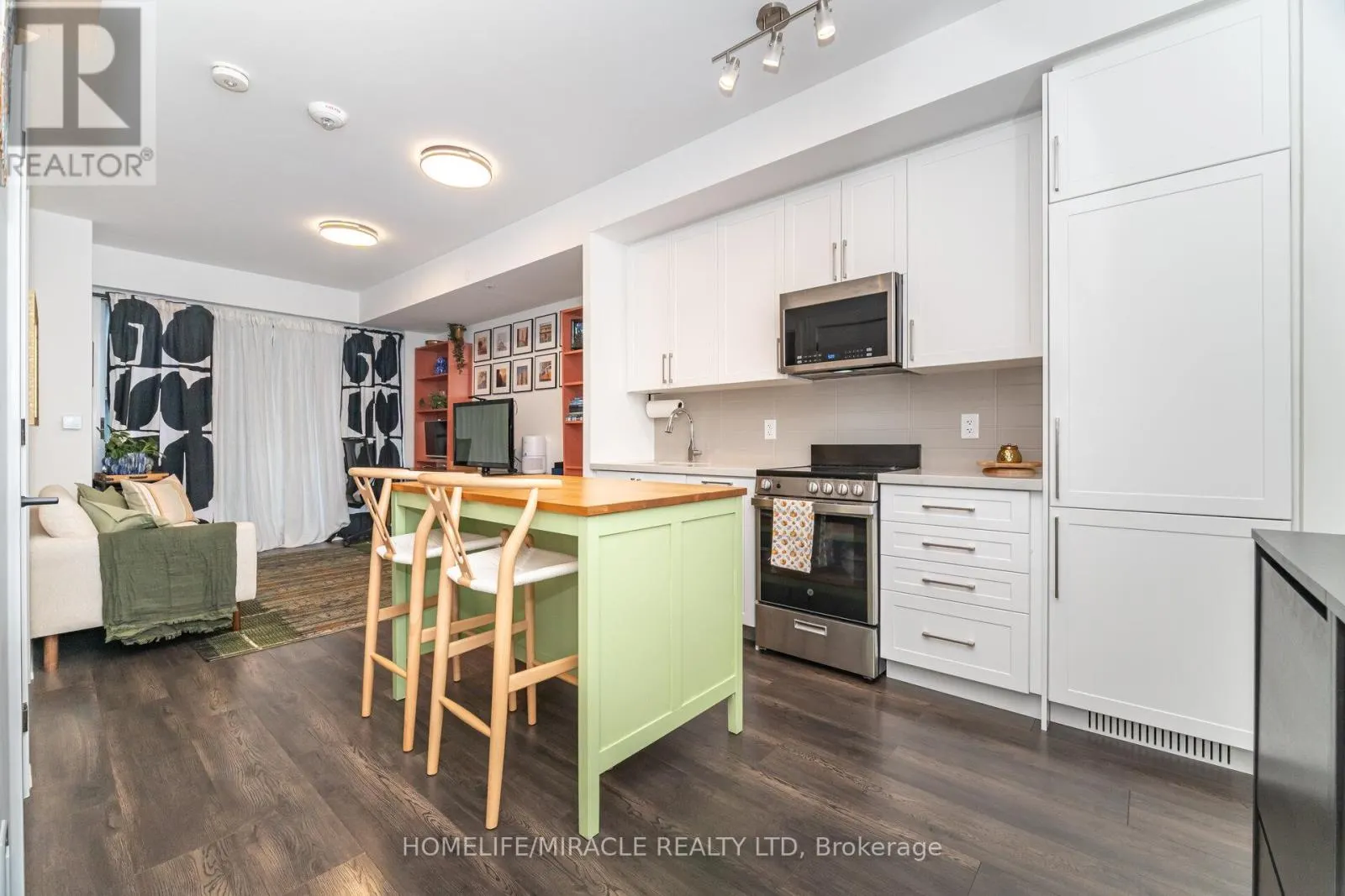 351 - 2450 OLD BRONTE ROAD
