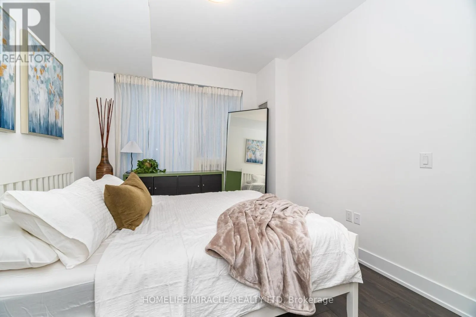 351 - 2450 OLD BRONTE ROAD