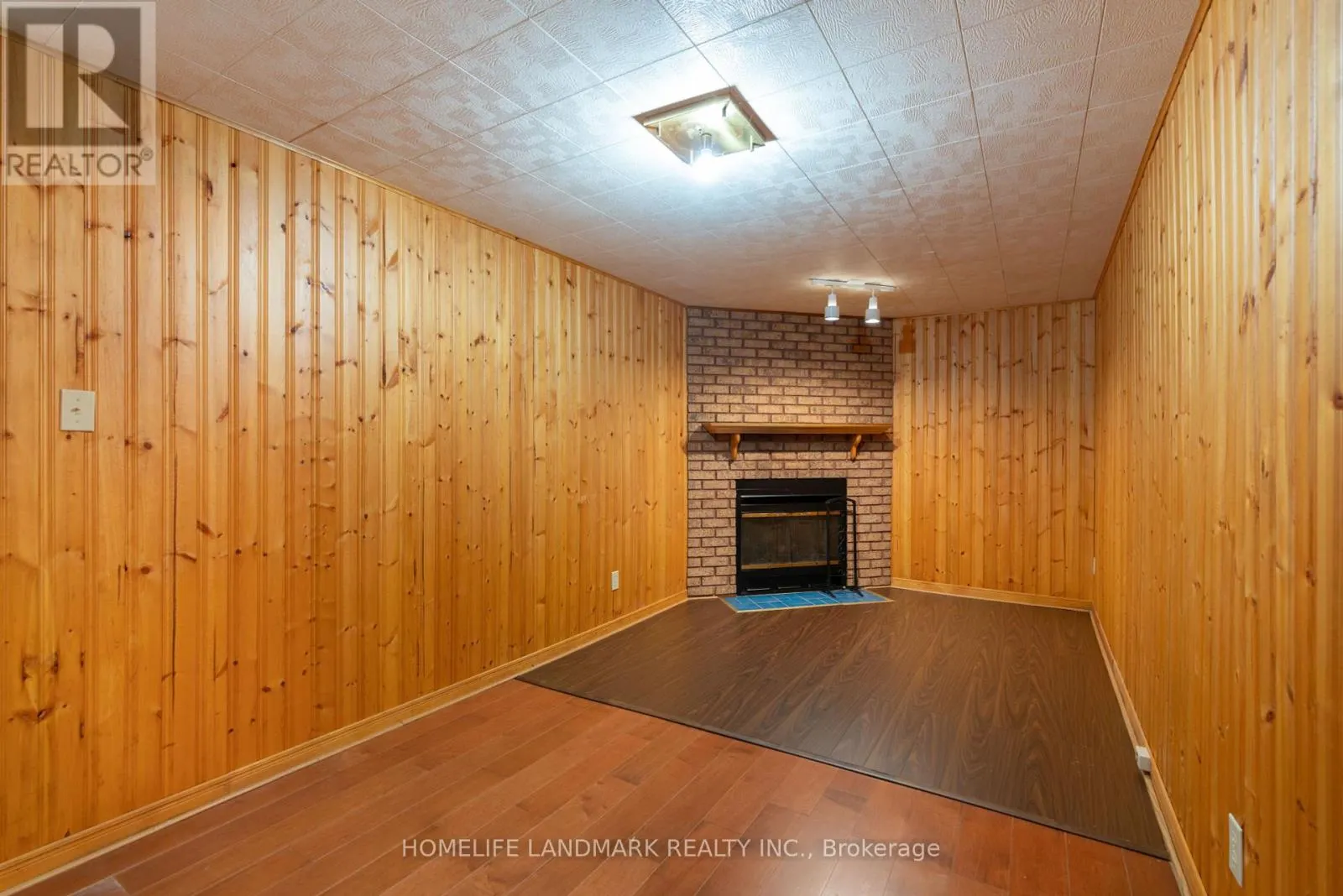 3108 PLUM TREE CRESCENT