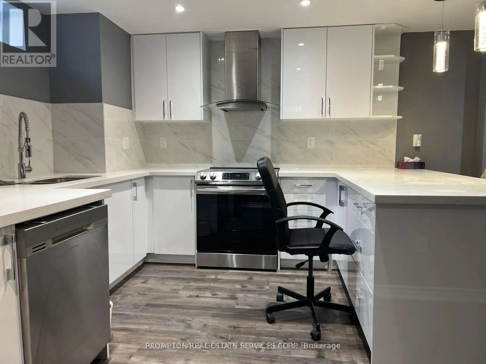 BASEMENT - 472 PARKVIEW BOULEVARD