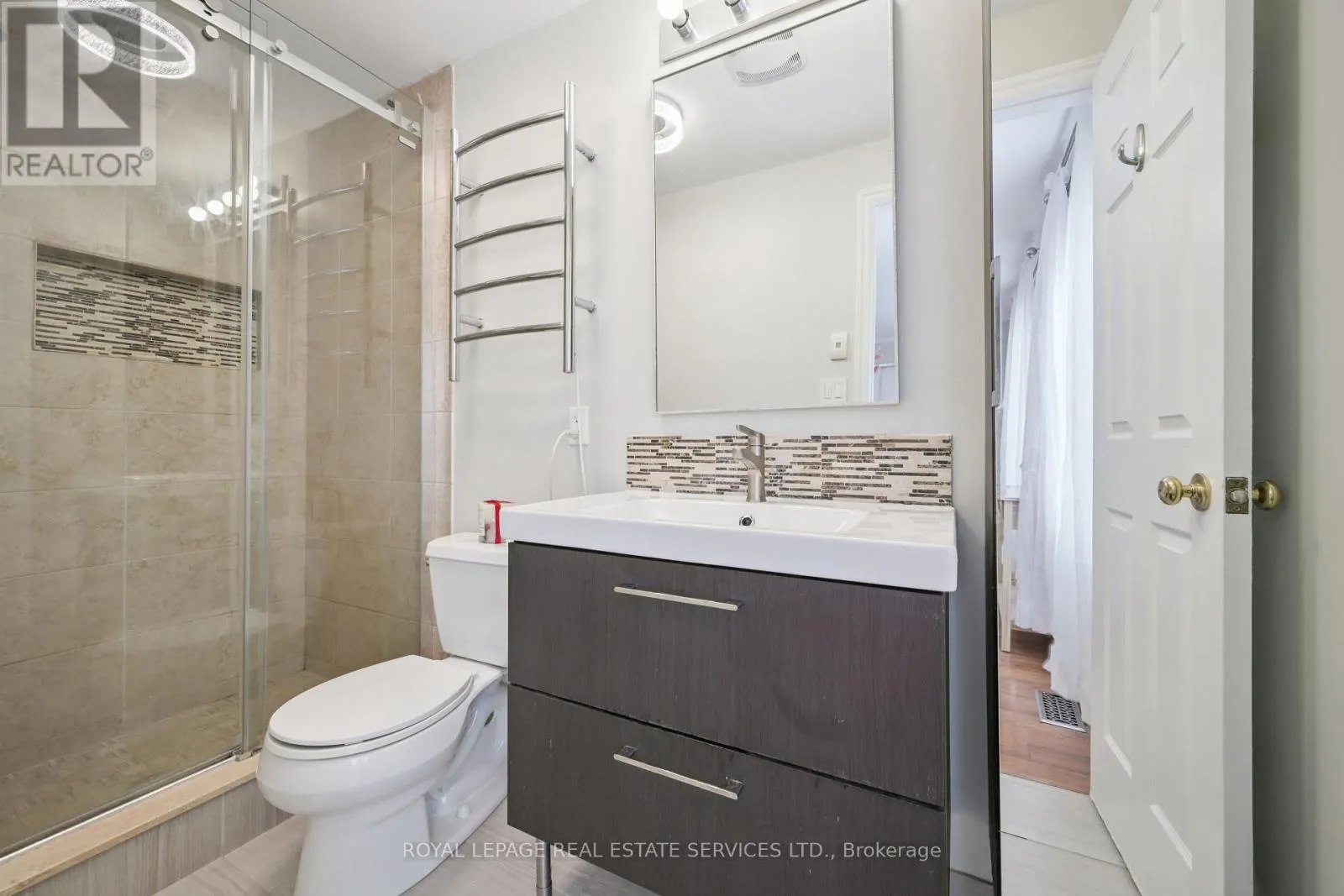 1233 HEDGESTONE CRESCENT