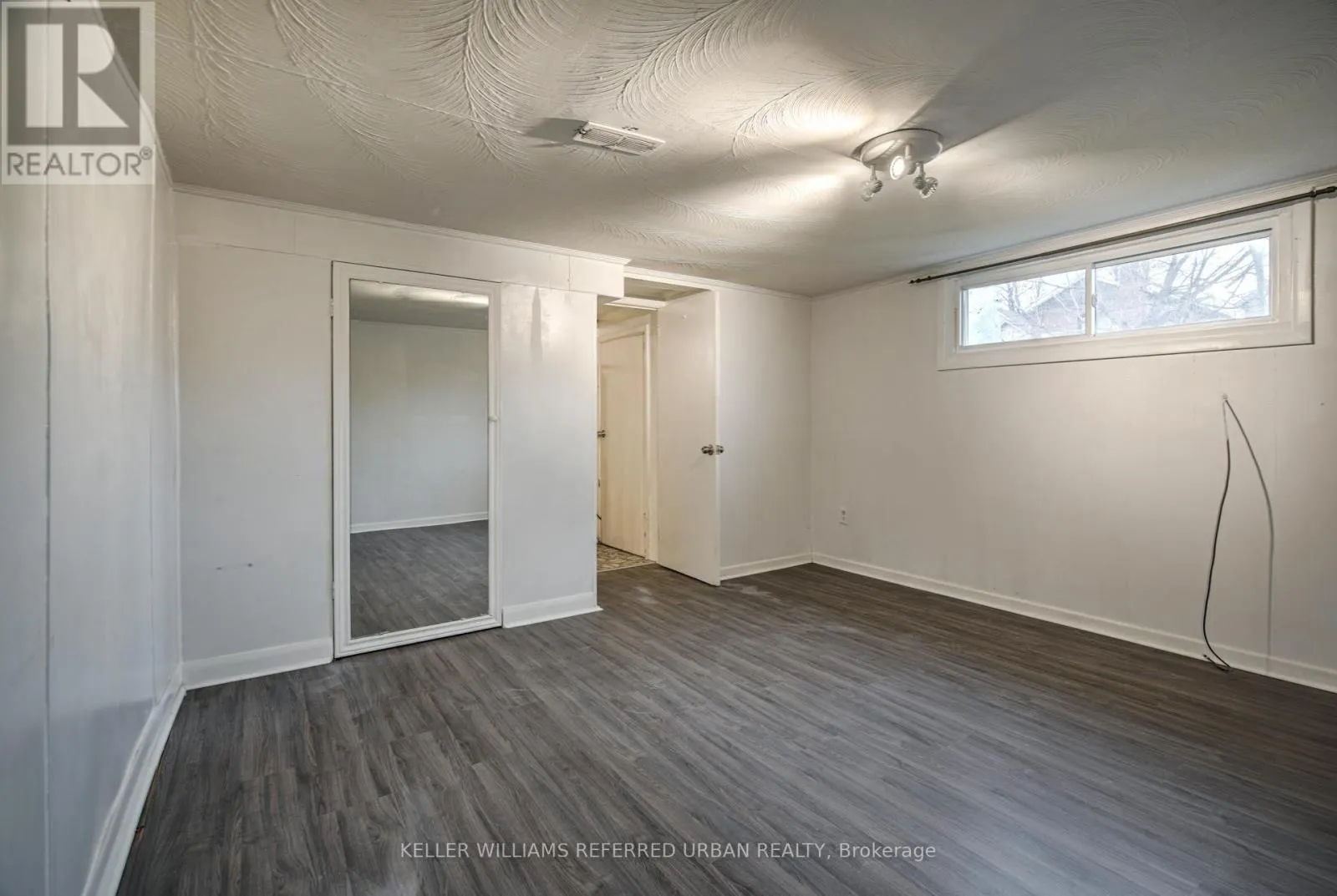 MAIN - 99 HAY AVENUE