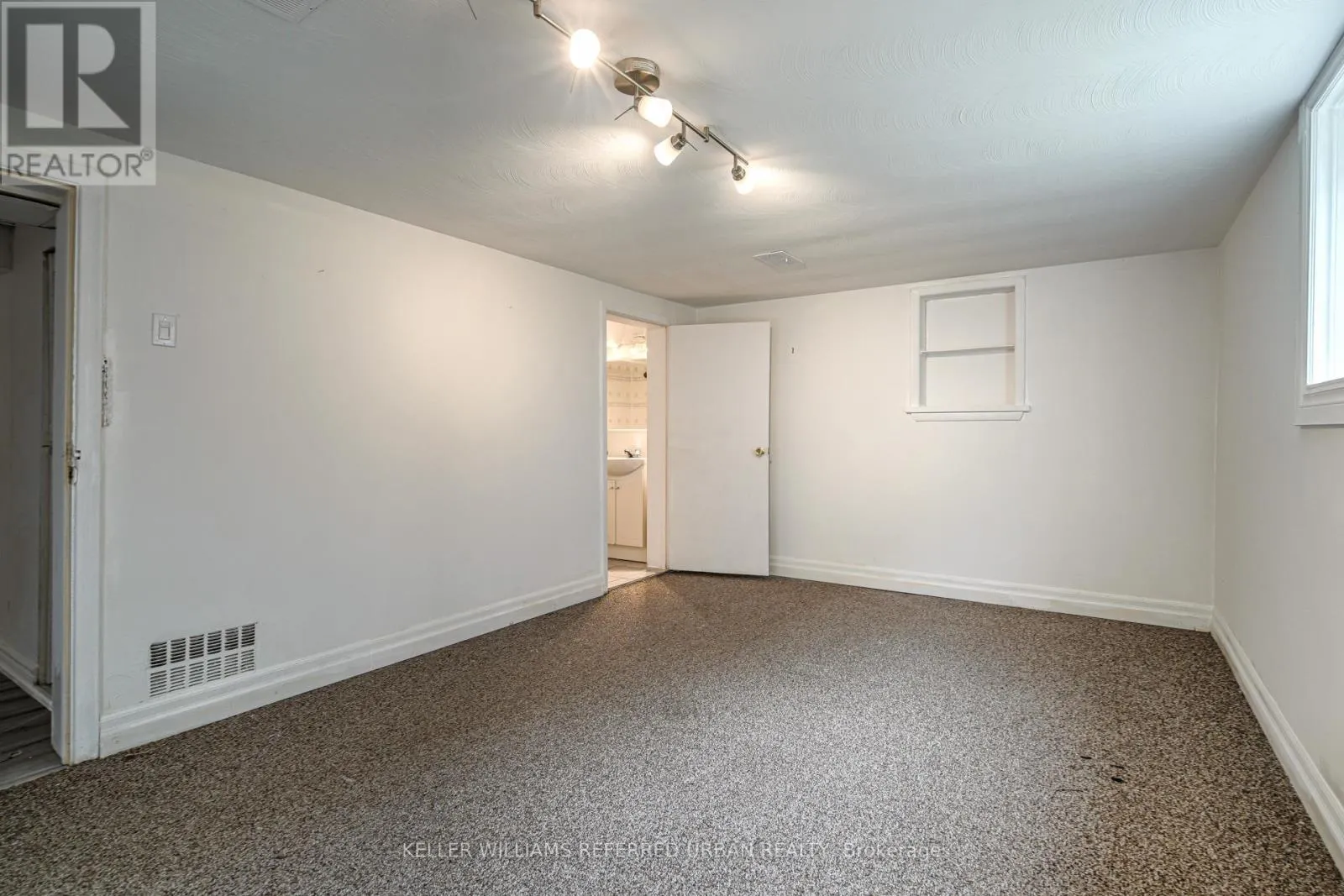 MAIN - 99 HAY AVENUE