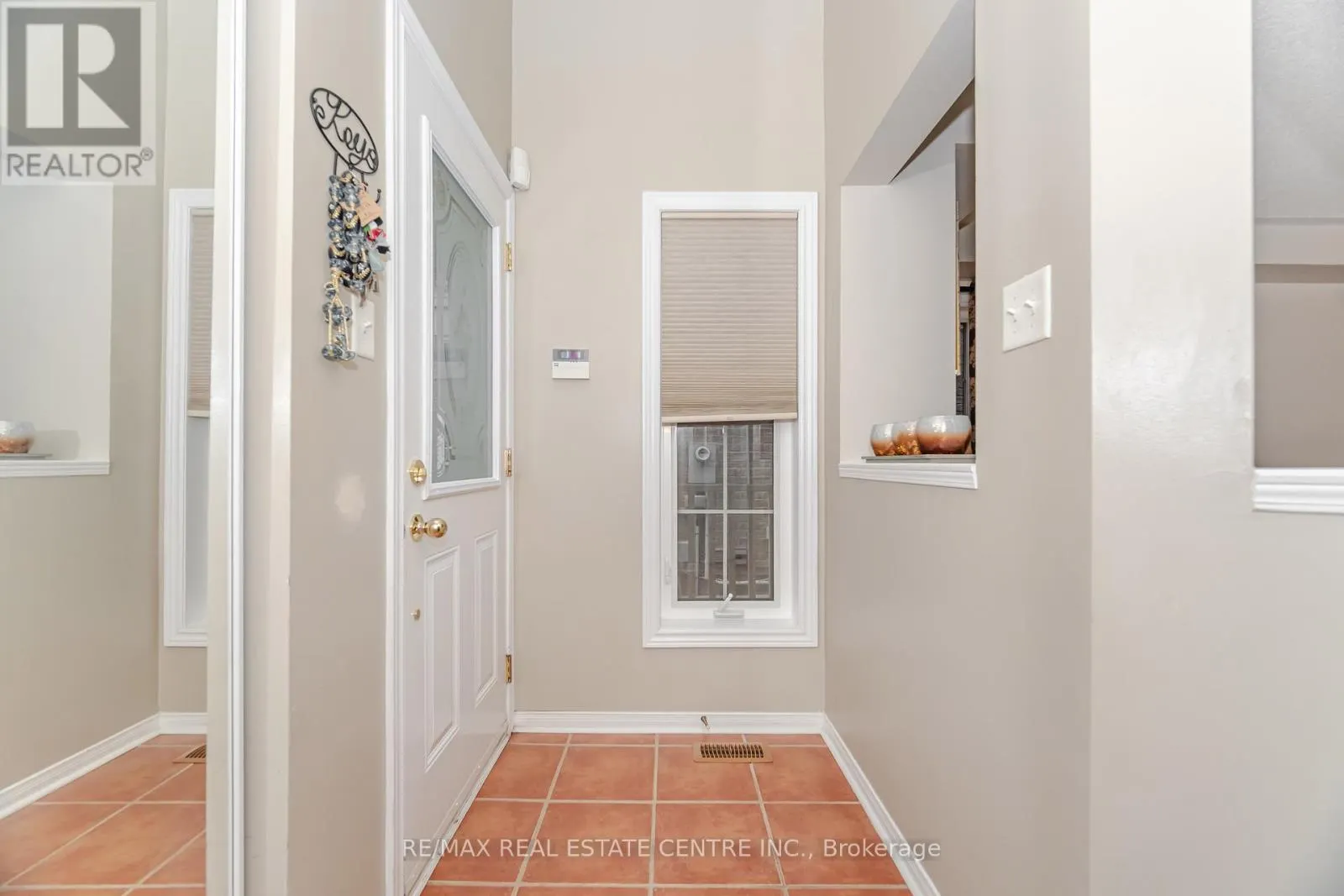 59 VINTAGE GATE