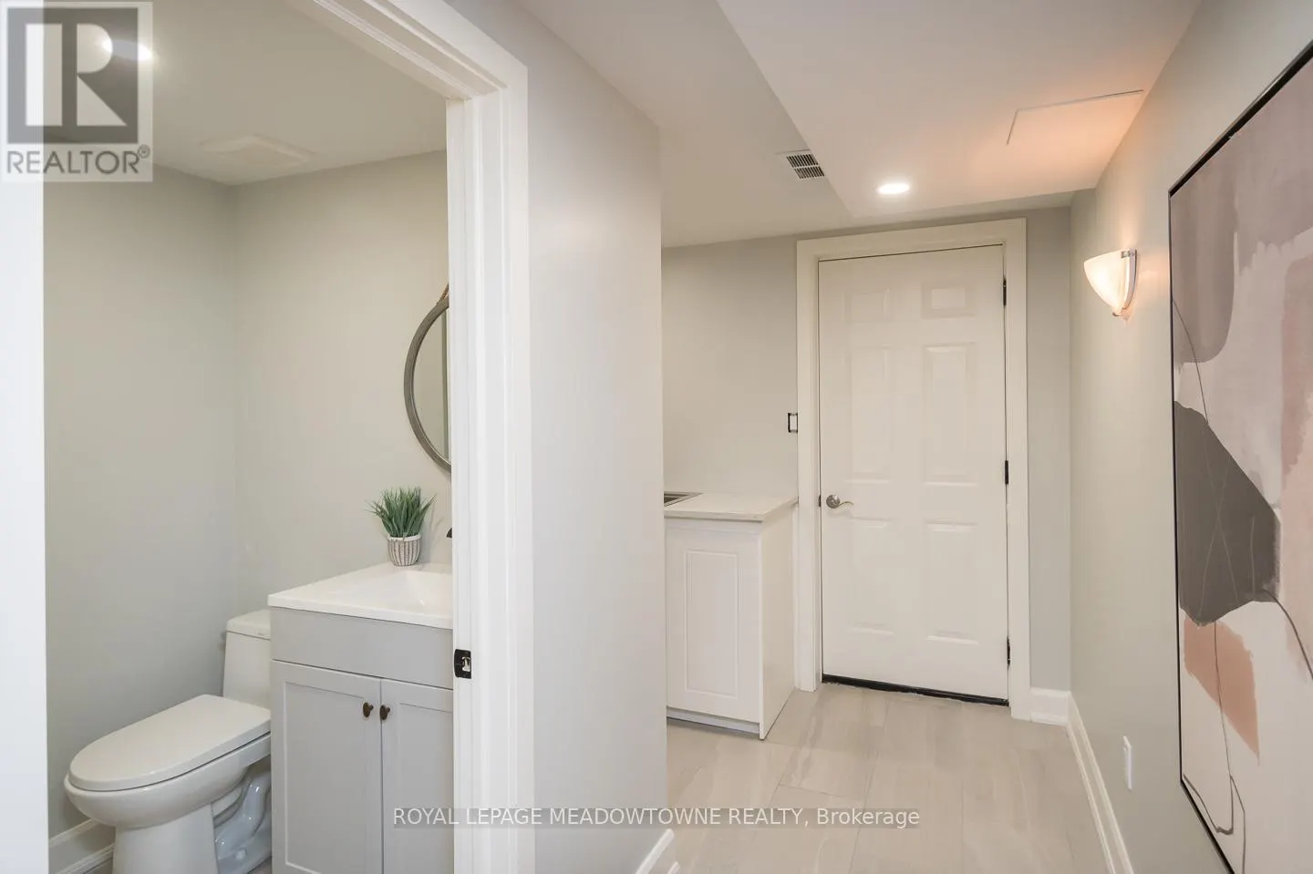 476 MCGIBBON DRIVE