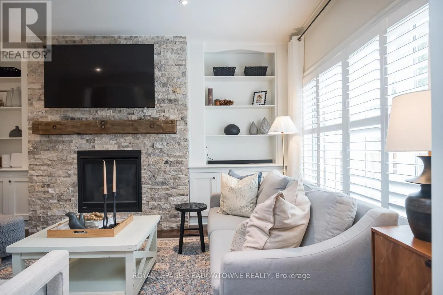476 MCGIBBON DRIVE