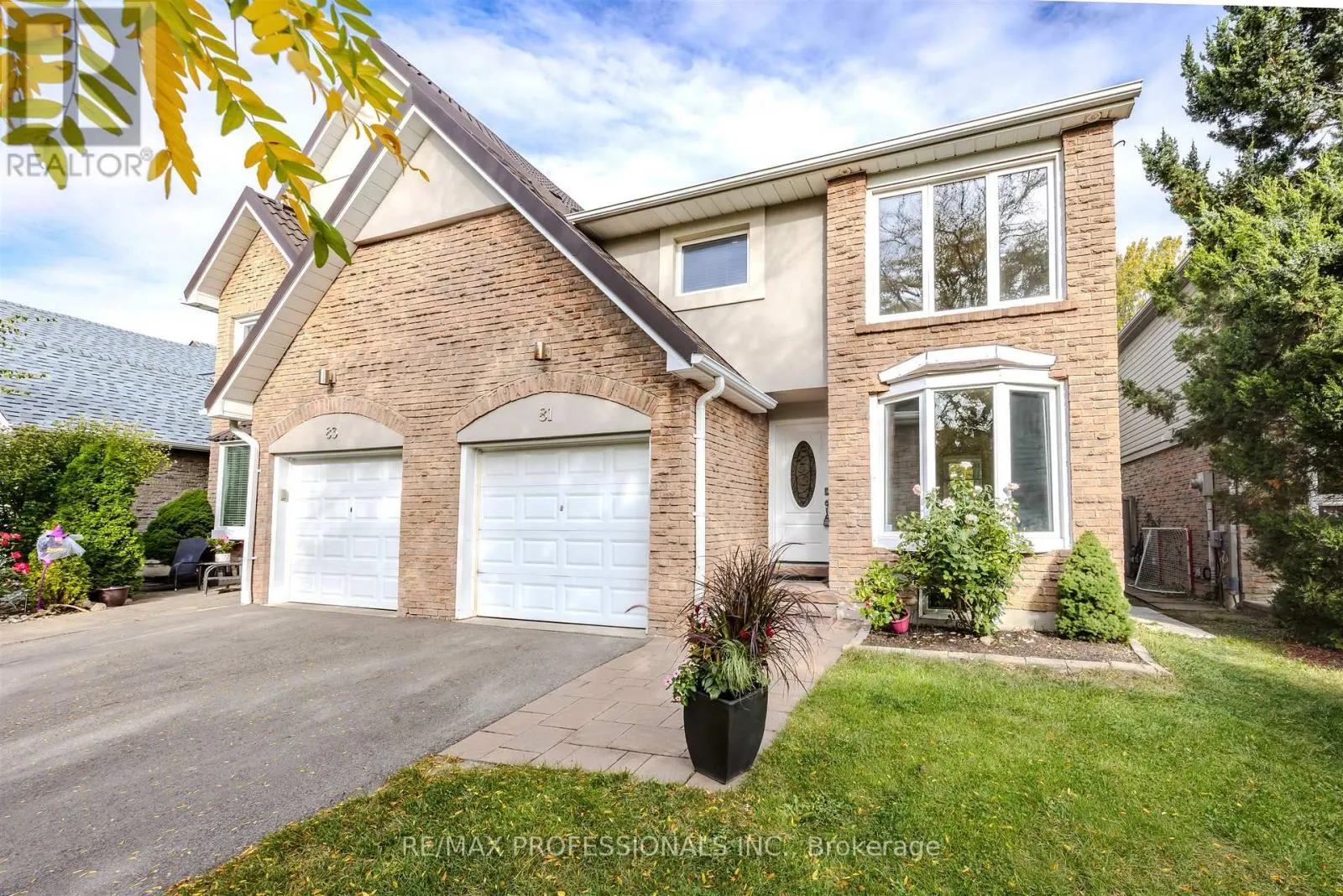 81 MILLBOROUGH CRESCENT