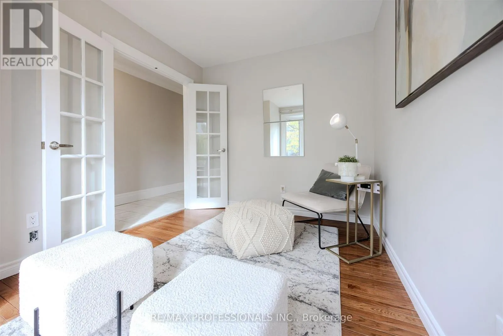 81 MILLBOROUGH CRESCENT