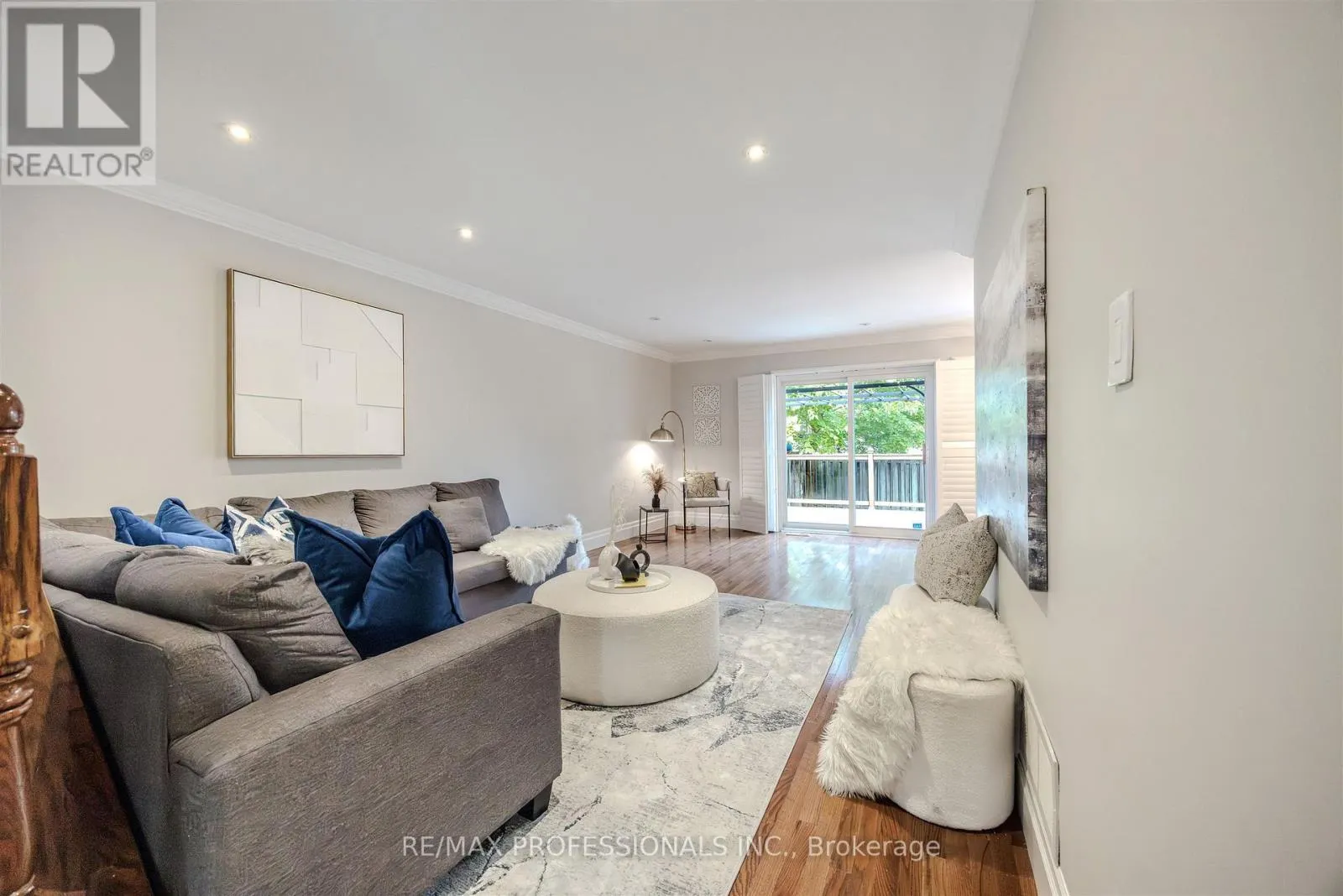 81 MILLBOROUGH CRESCENT