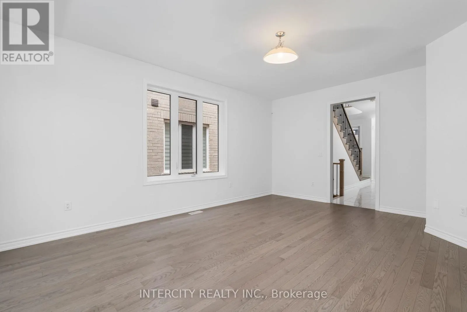 LOT 19 - 9 DOLOMITE DRIVE