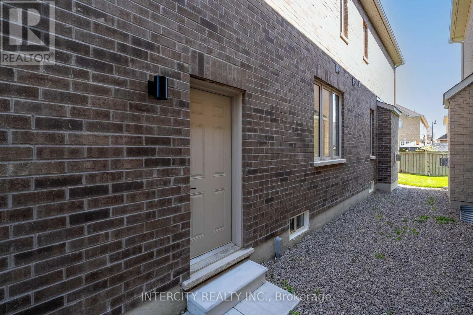 LOT 19 - 9 DOLOMITE DRIVE
