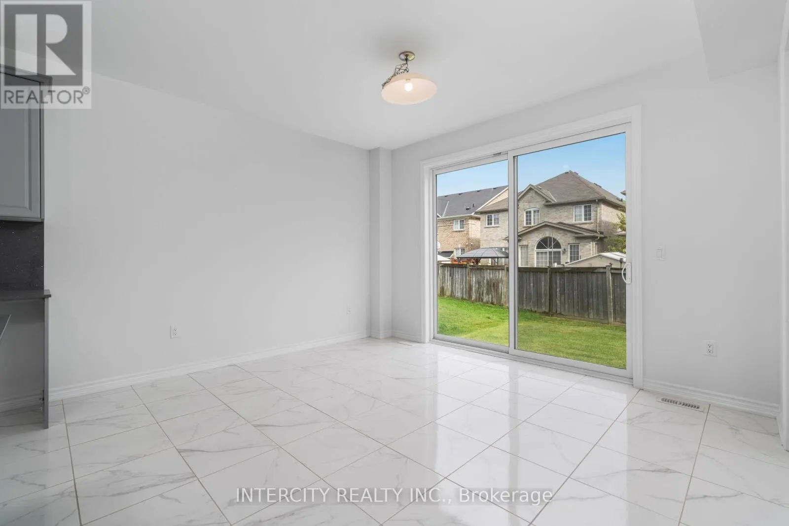 LOT 19 - 9 DOLOMITE DRIVE
