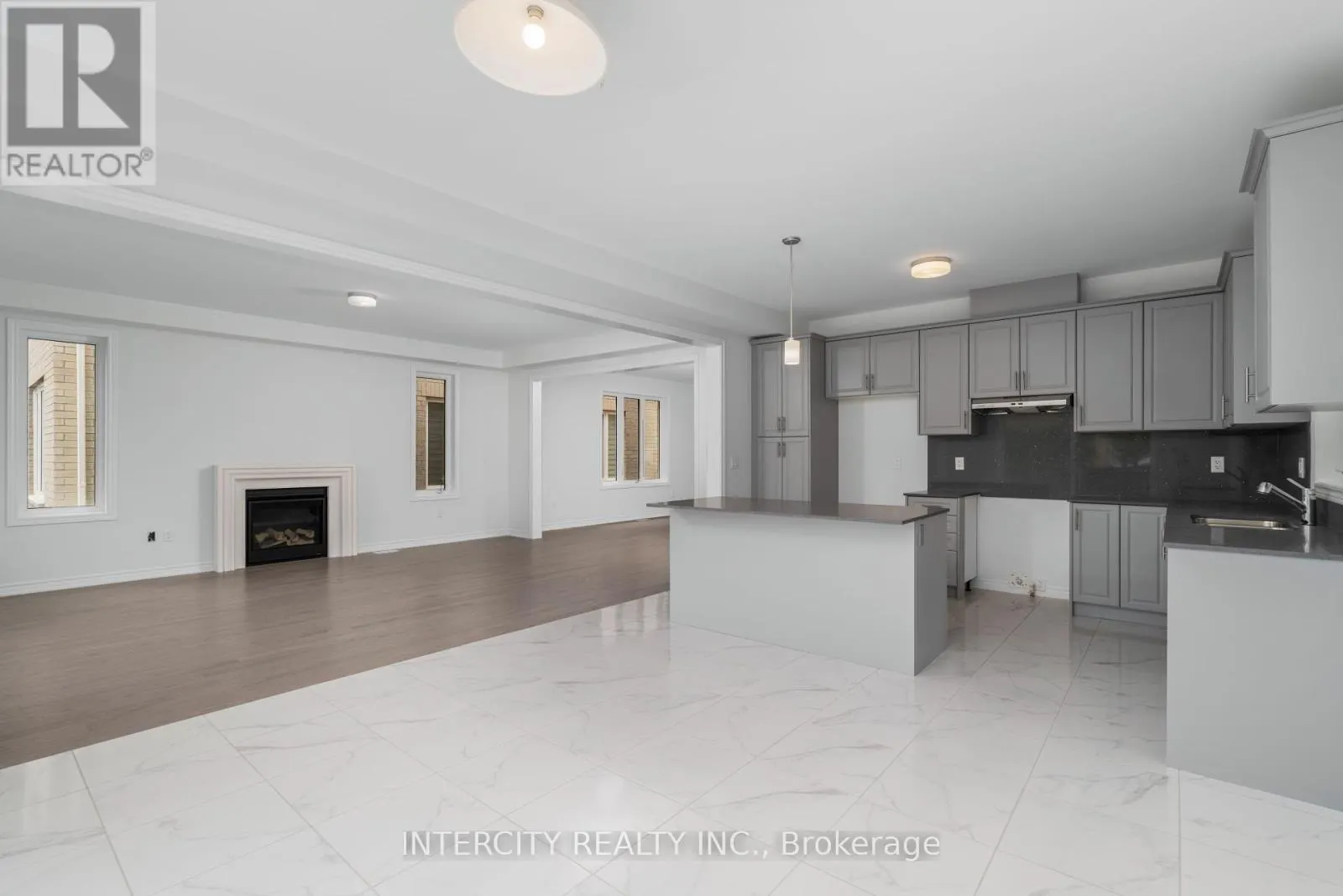 LOT 19 - 9 DOLOMITE DRIVE