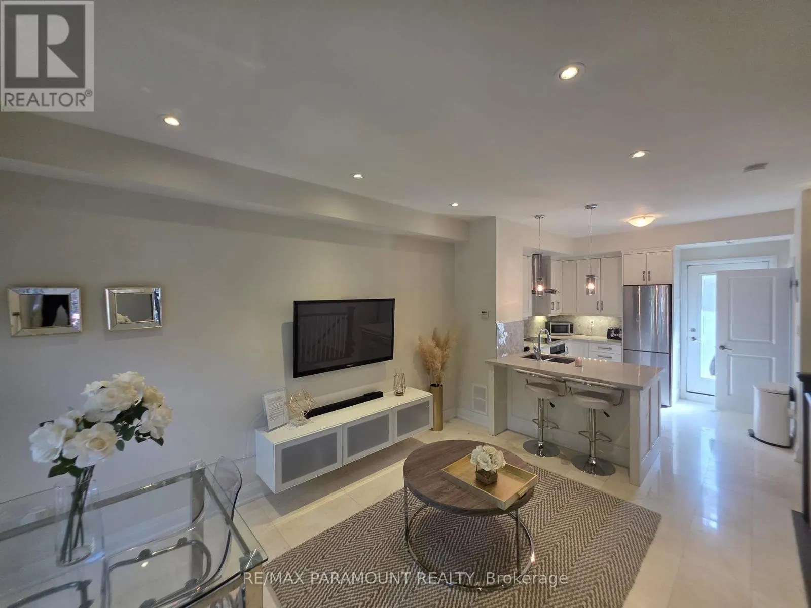 12 - 3077 CAWTHRA ROAD