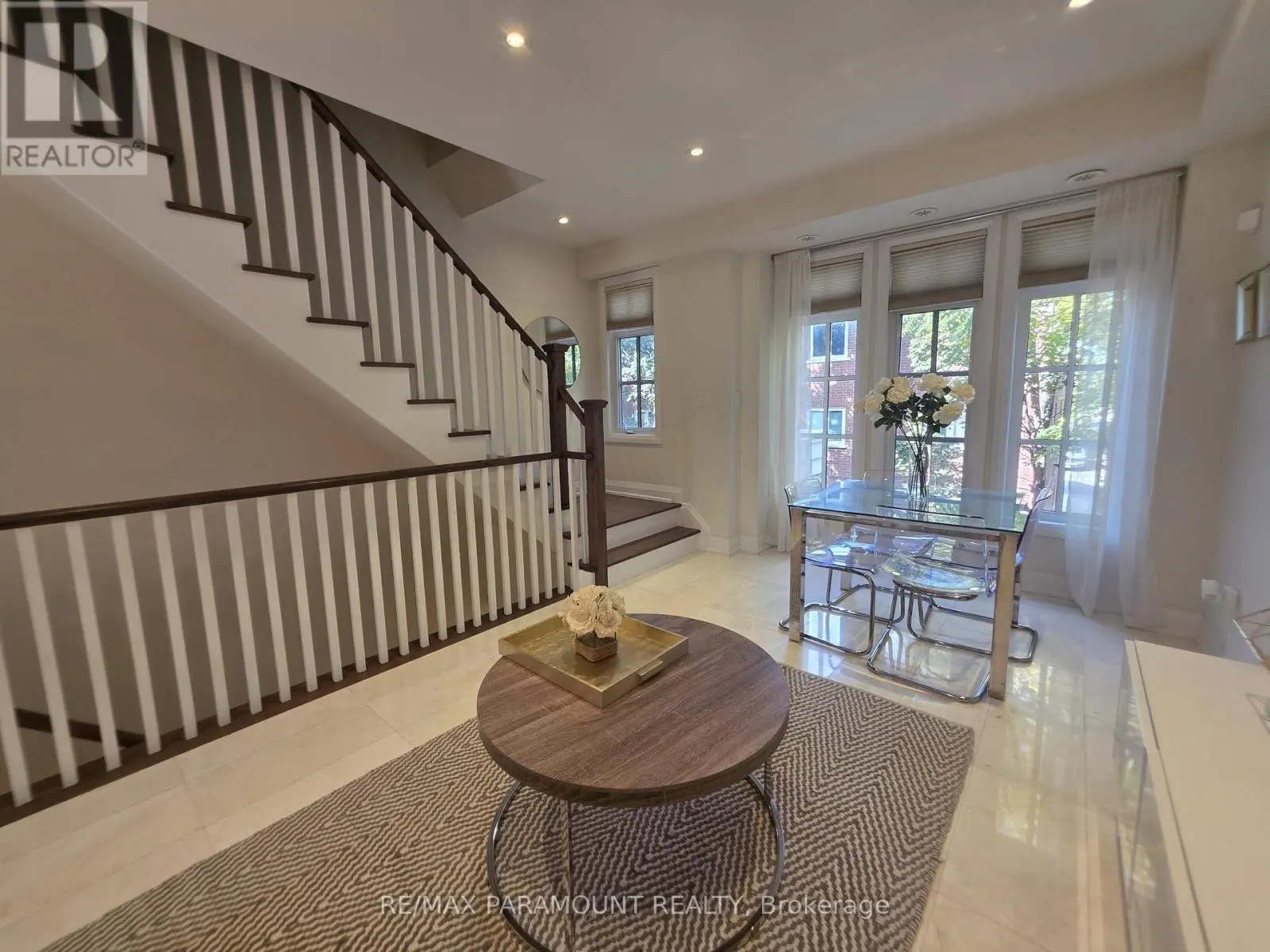 12 - 3077 CAWTHRA ROAD