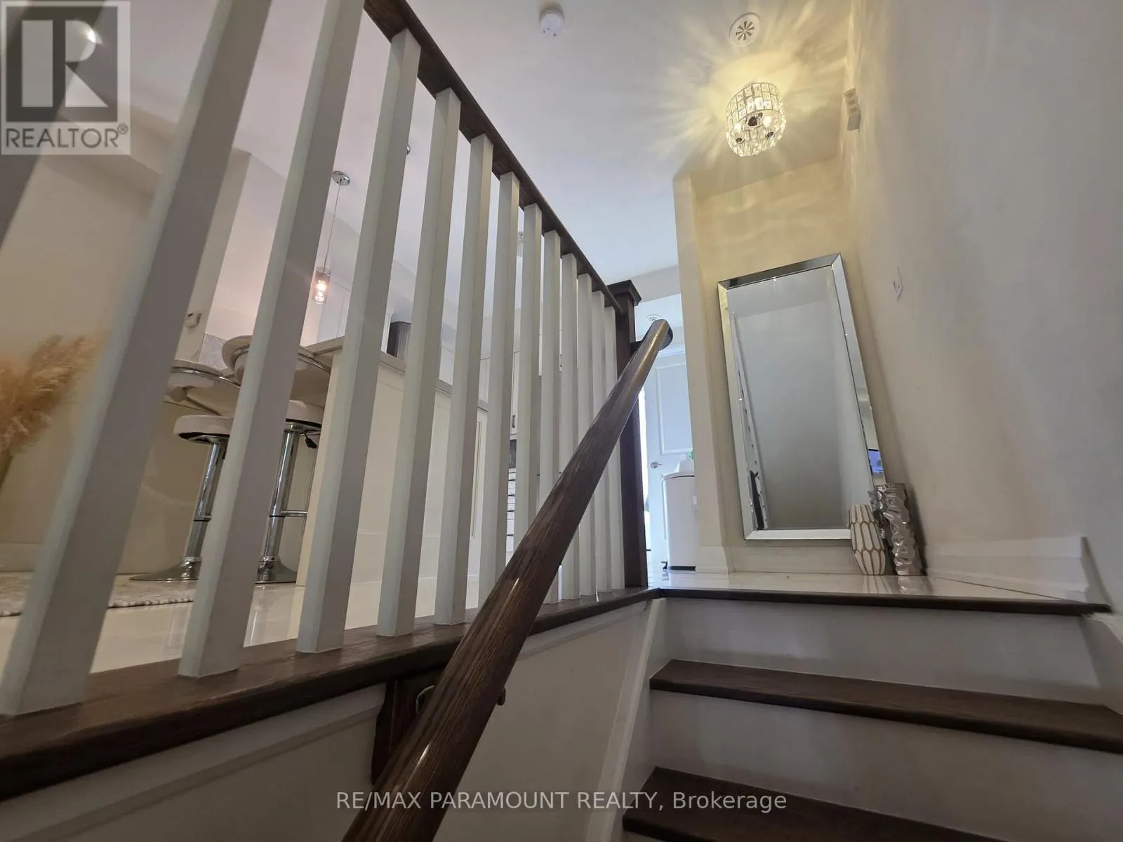 12 - 3077 CAWTHRA ROAD