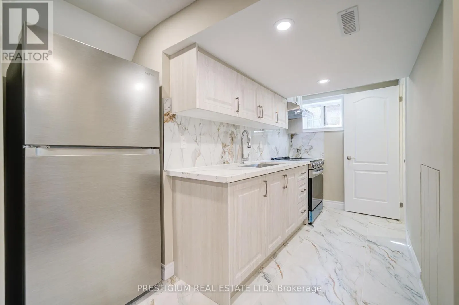 LOWER LEVEL - 6 WILLIS DRIVE