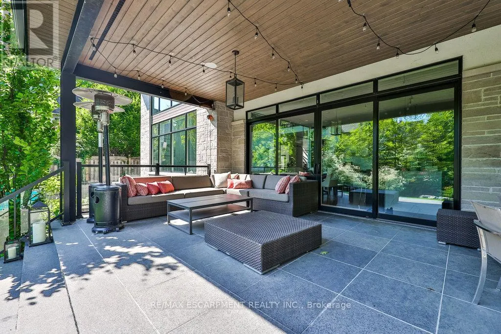 1293 WOODLAND AVENUE