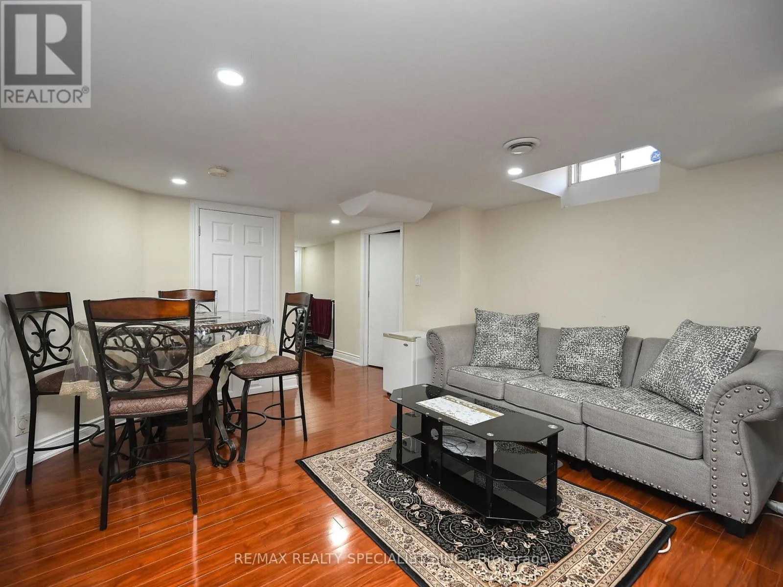138 SOUTHLAKE BOULEVARD