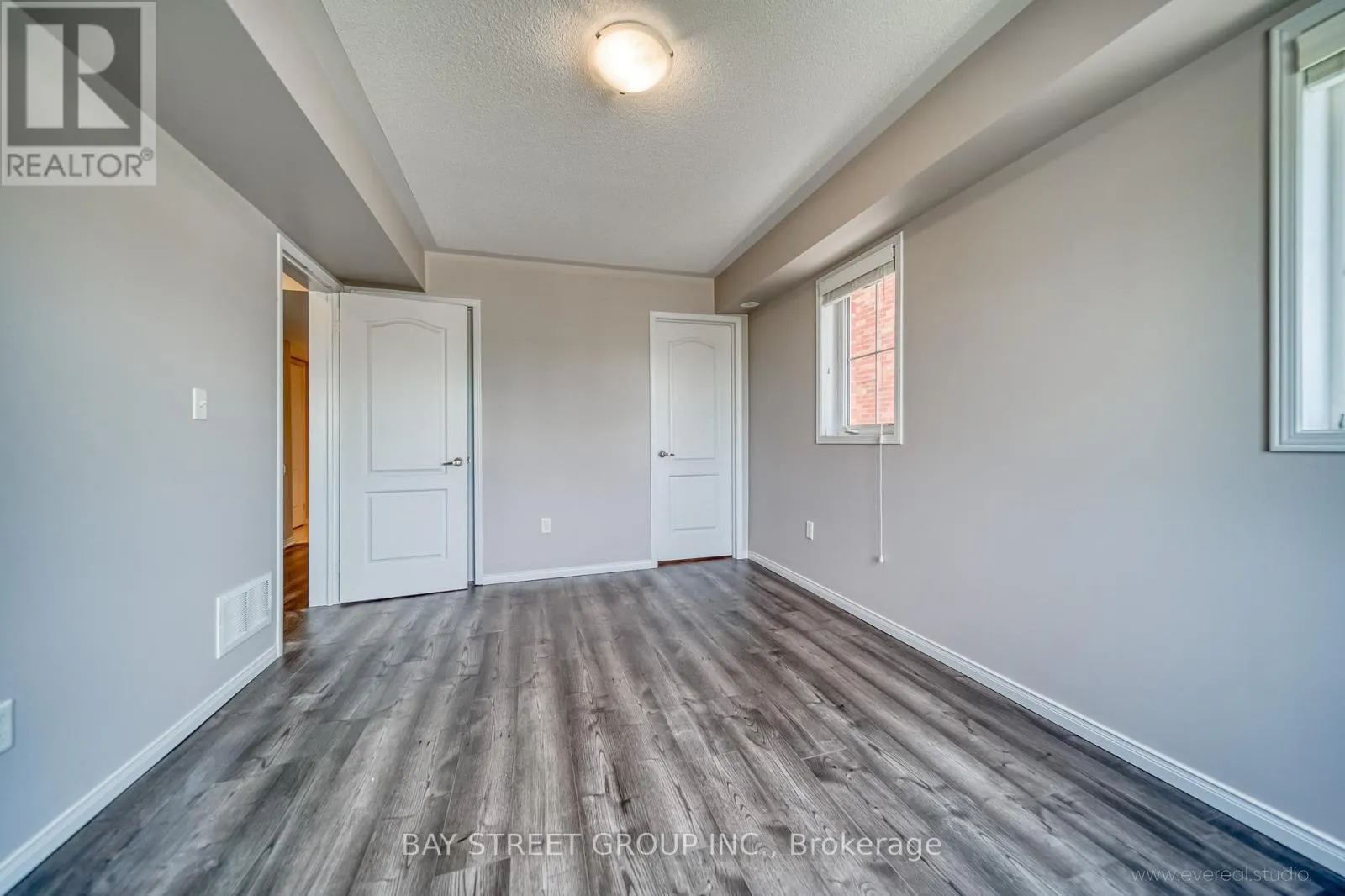 16 - 2444 POST ROAD