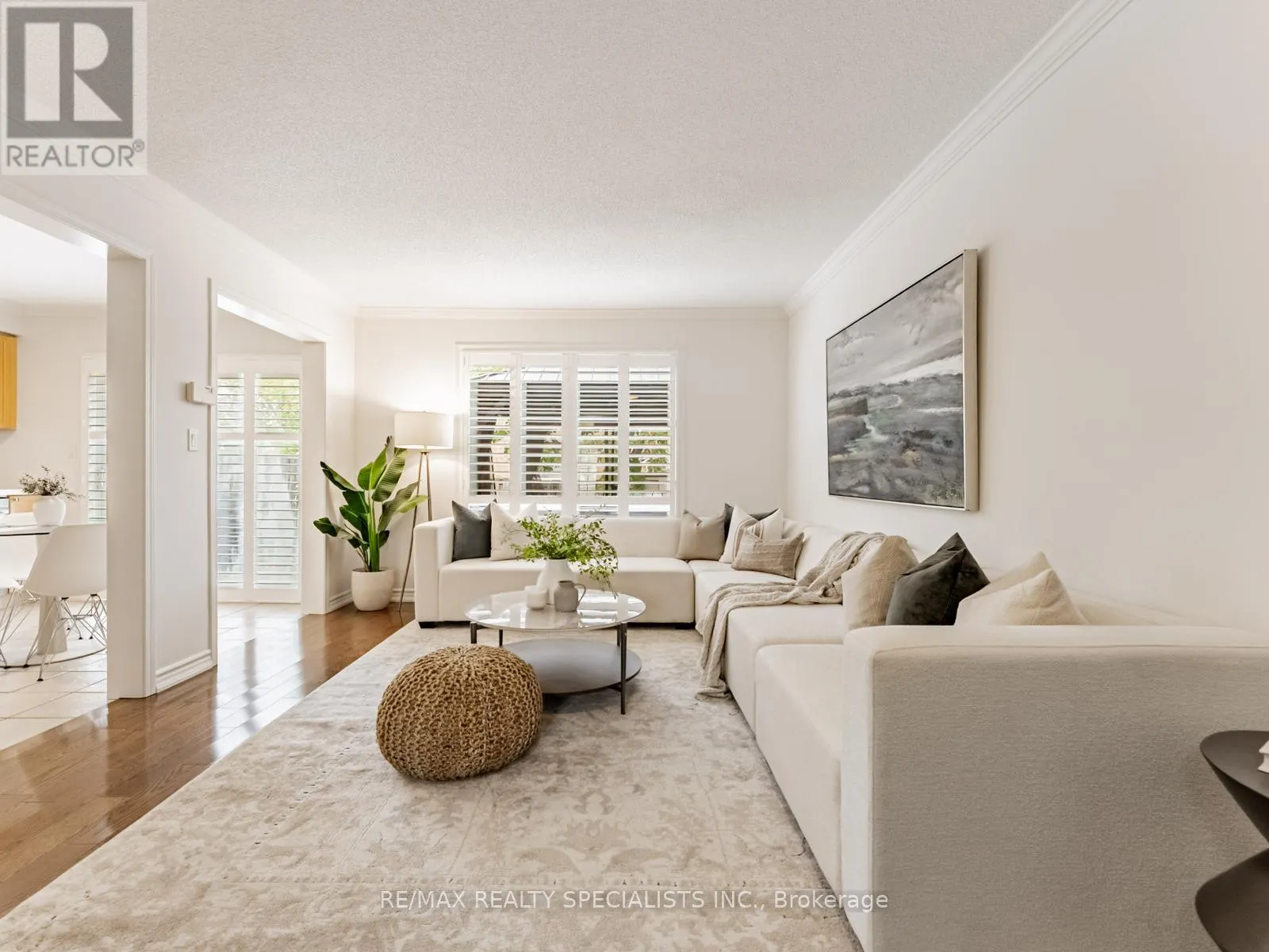 2418 BAINTREE CRESCENT