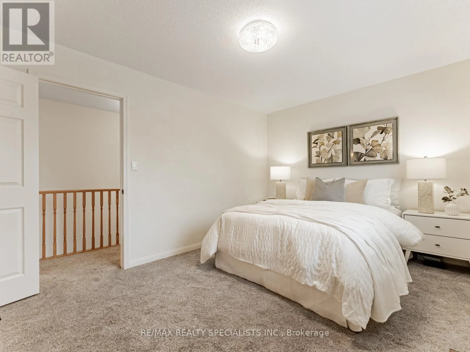 2418 BAINTREE CRESCENT