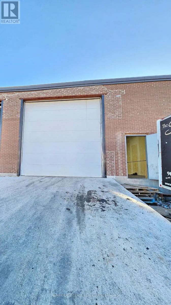 14 - 7517 BREN ROAD