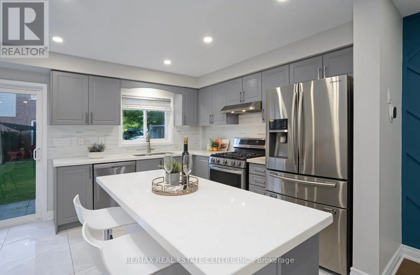 165 - 5255 PALMETTO PLACE
