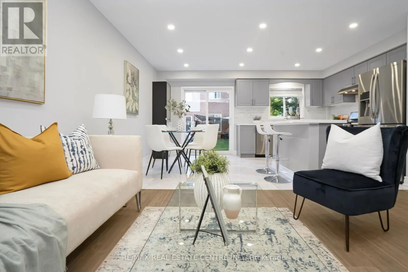 165 - 5255 PALMETTO PLACE