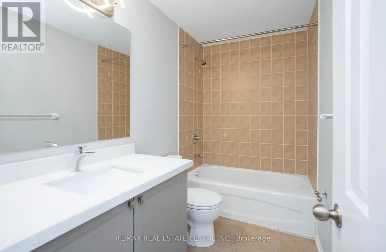 165 - 5255 PALMETTO PLACE