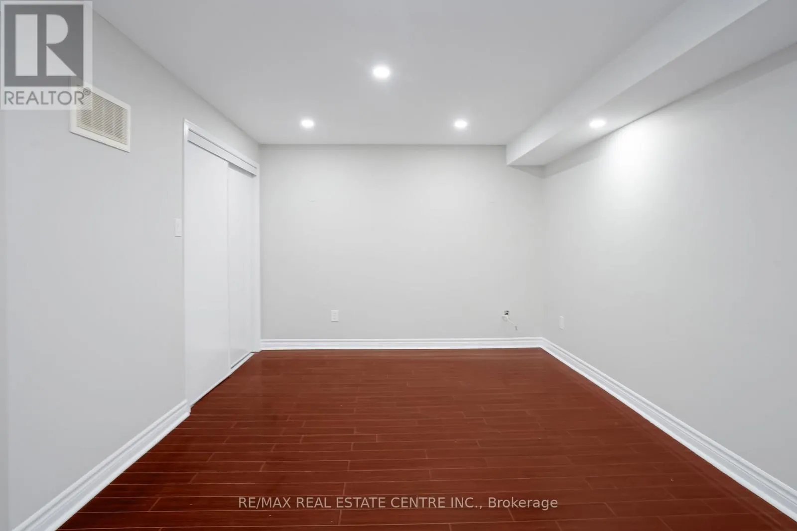 165 - 5255 PALMETTO PLACE