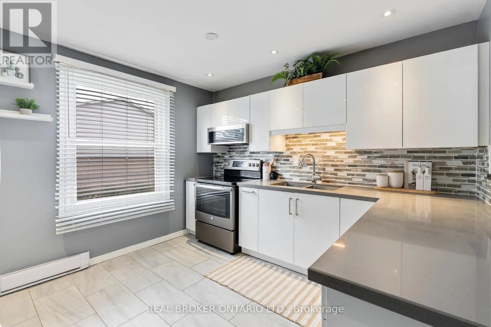 70 - 2440 BROMSGROVE ROAD