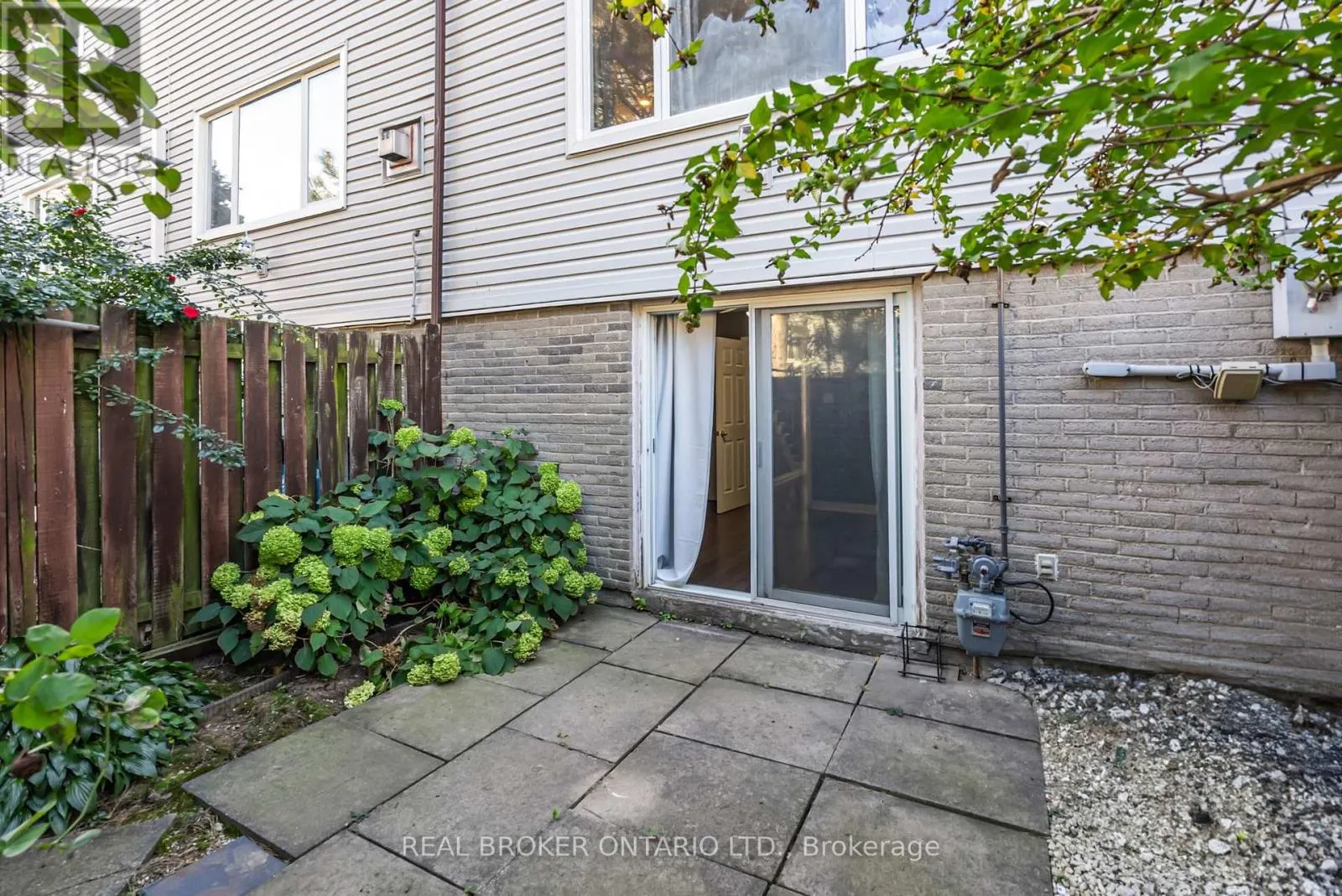 70 - 2440 BROMSGROVE ROAD