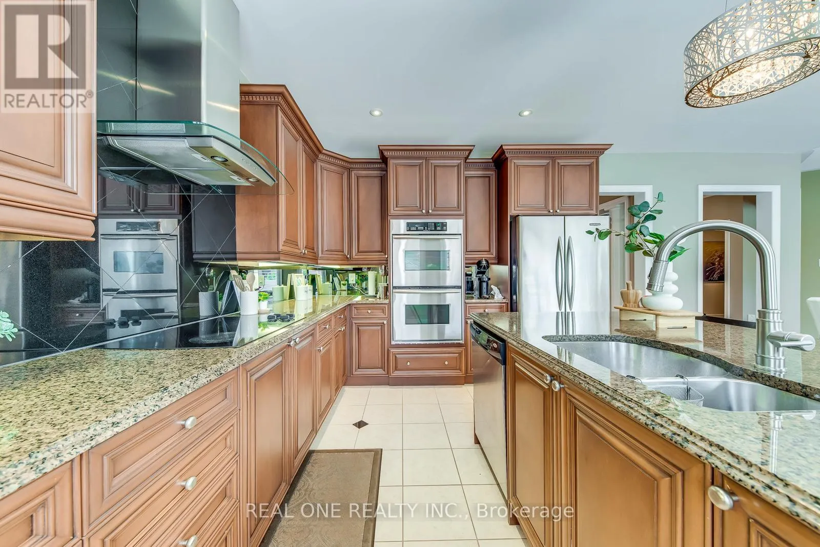 1507 ARROWHEAD ROAD