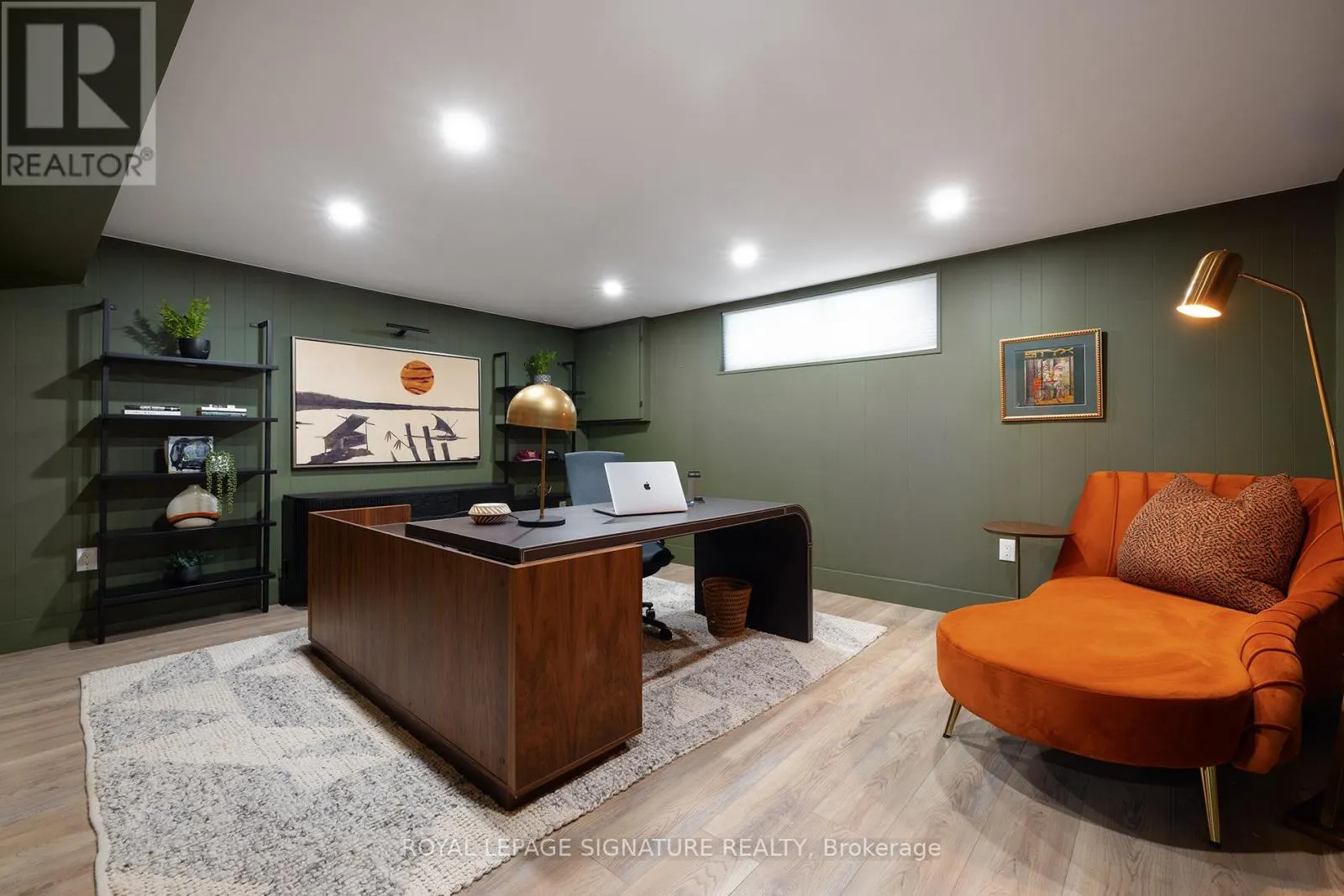 3495 RIVERSPRAY CRESCENT