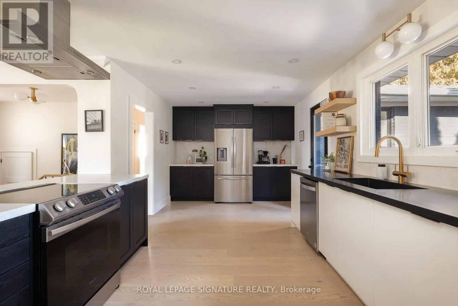 3495 RIVERSPRAY CRESCENT