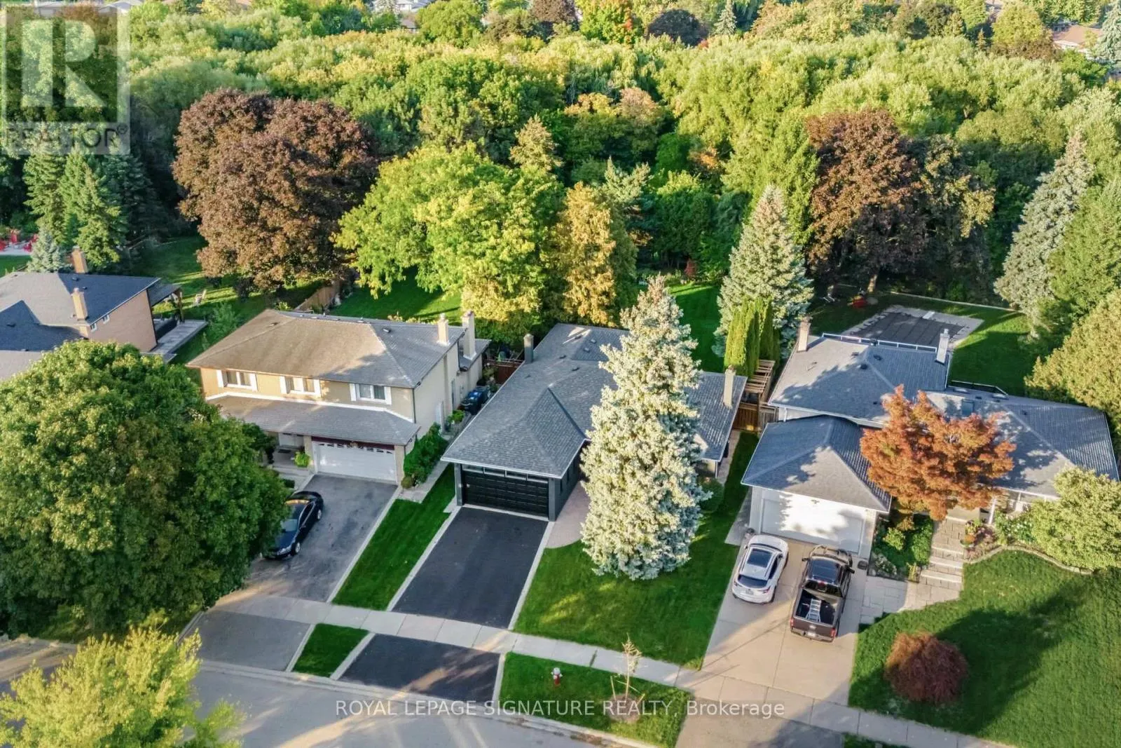 3495 RIVERSPRAY CRESCENT