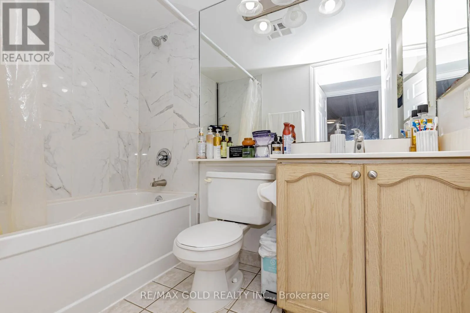 1204 - 710 HUMBERWOOD BOULEVARD