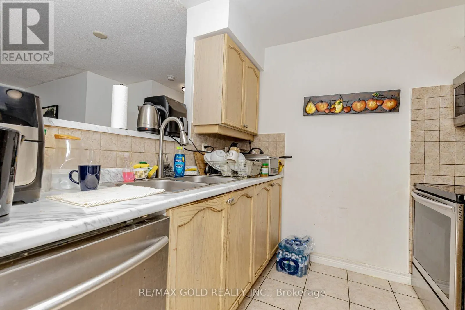 1204 - 710 HUMBERWOOD BOULEVARD