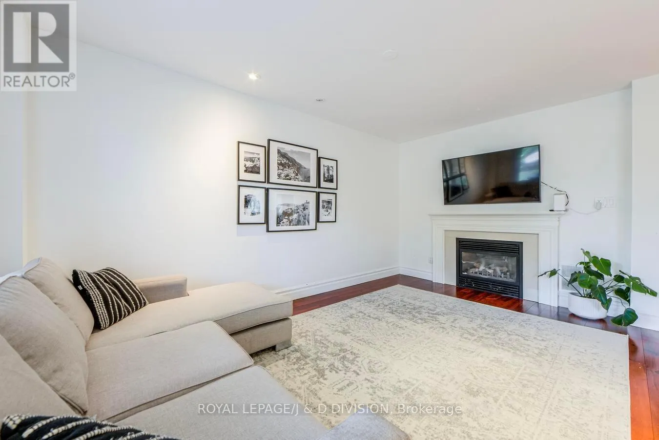 1432 GOLDMAR DRIVE