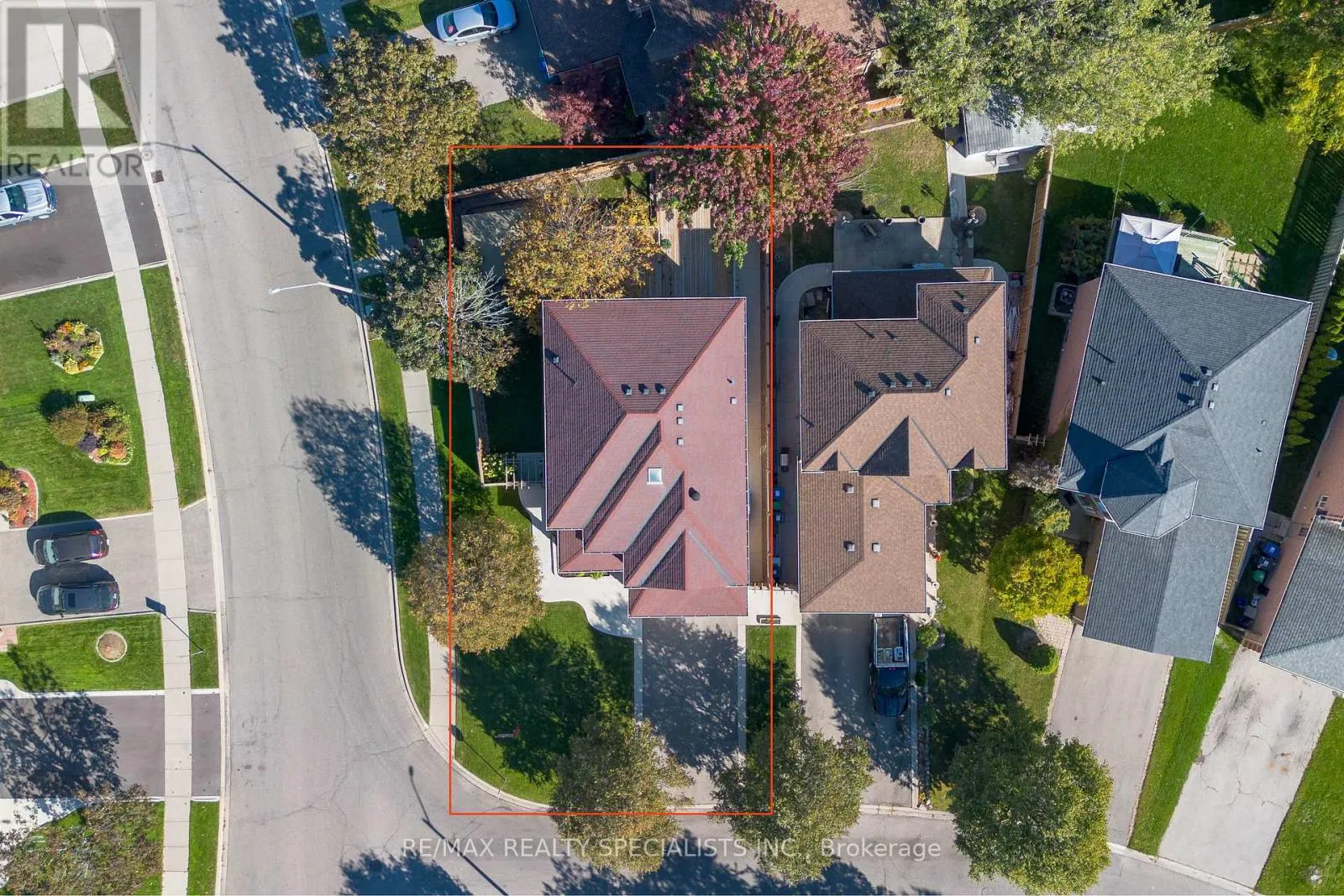 2 TORADA COURT