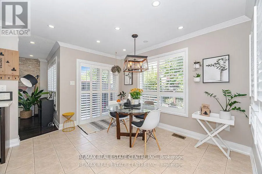 8 DUFFIELD ROAD