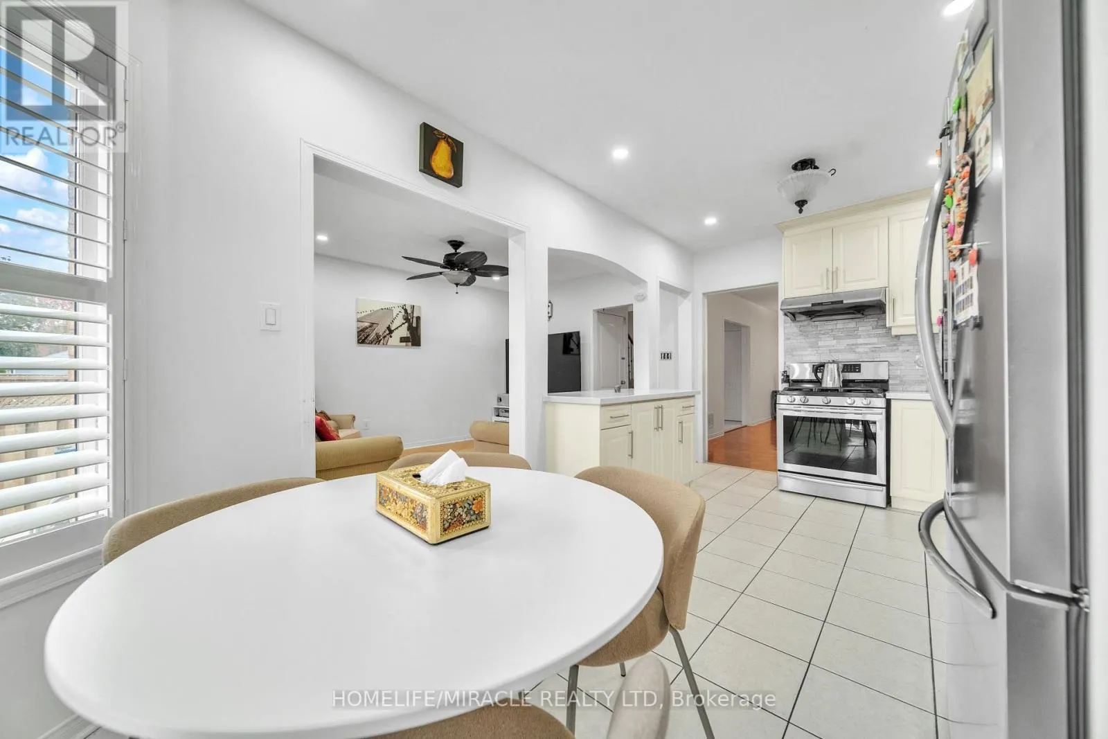 19 CULTURE CRESCENT
