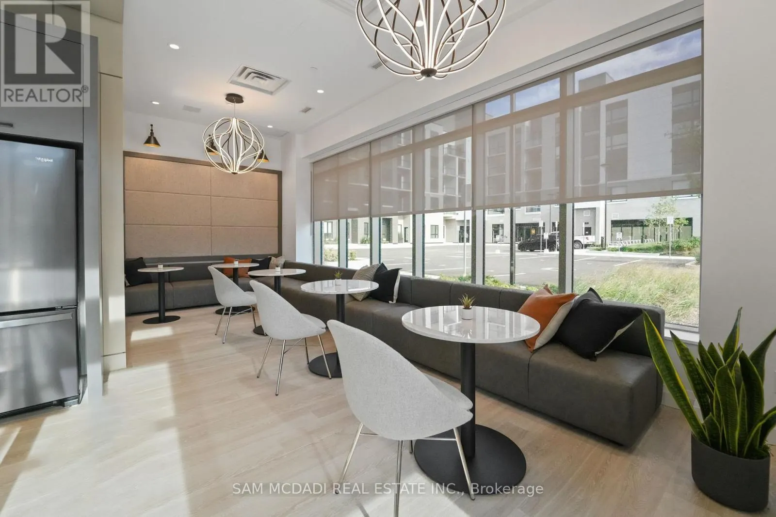320 - 3250 CARDING MILL TRAIL