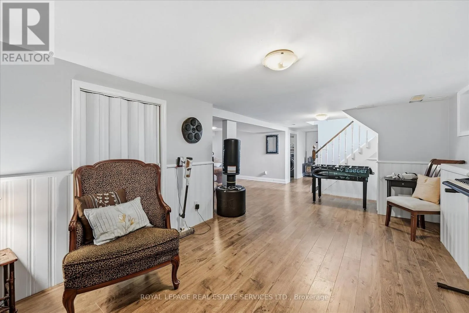 677 GREENWOOD DRIVE